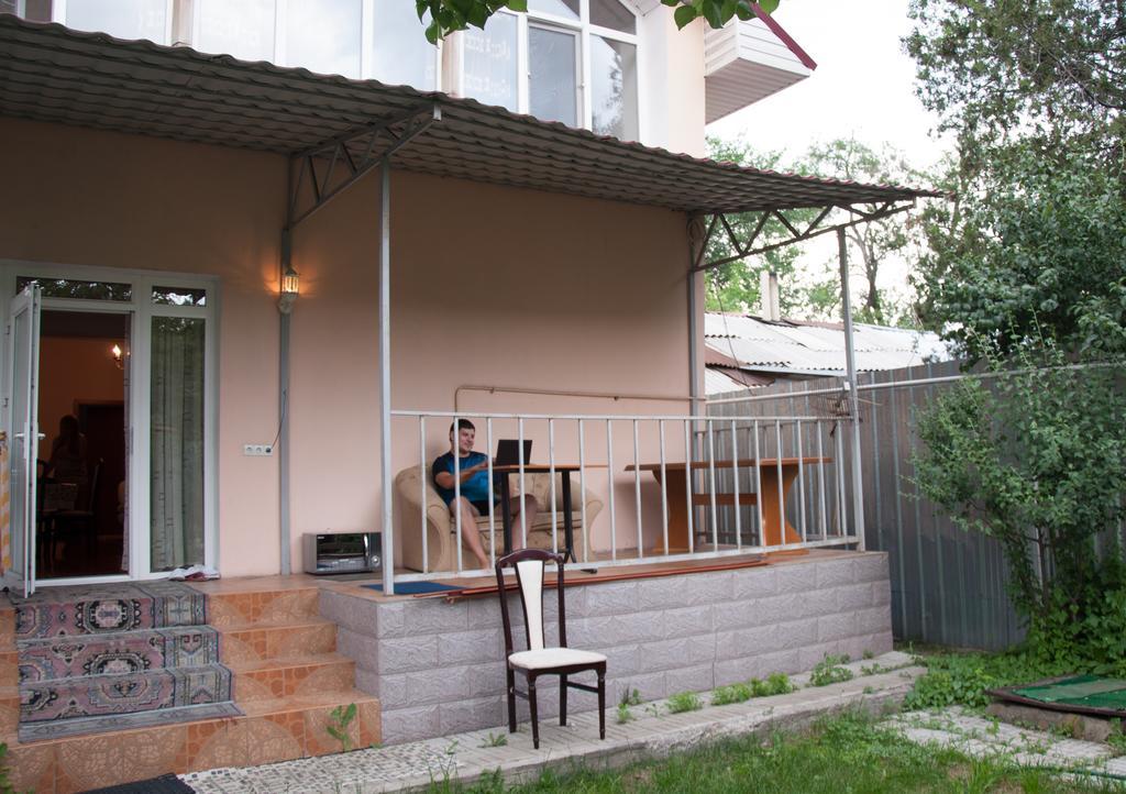 Hostel Almaty Backpackers Exteriér fotografie
